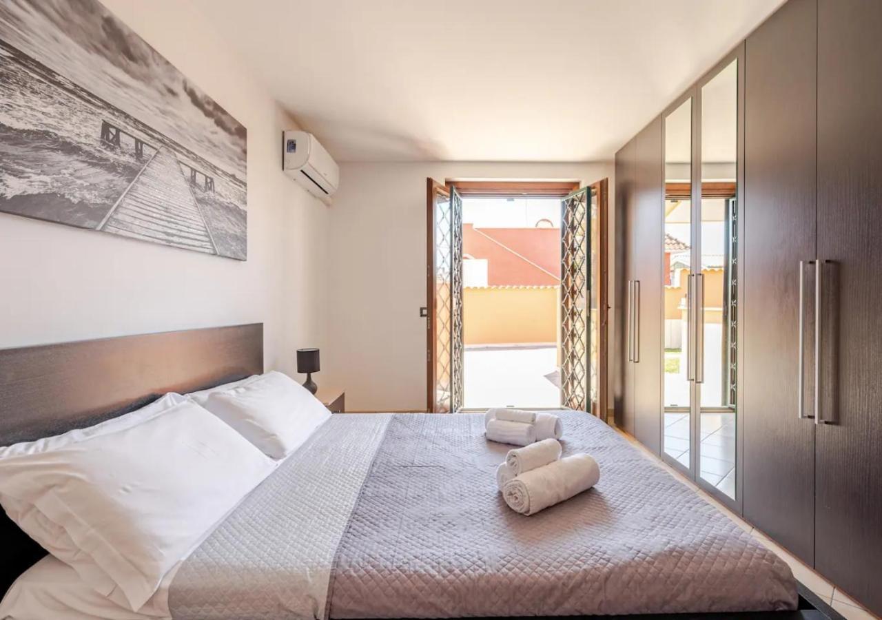 Garden Villa - Free Parking, Wi-Fi E Netflix Fiumicino Luaran gambar
