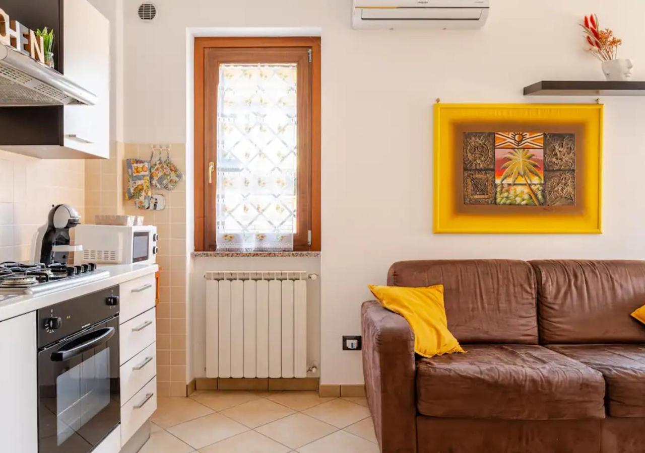 Garden Villa - Free Parking, Wi-Fi E Netflix Fiumicino Luaran gambar